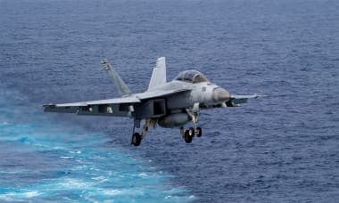 Máy bay Mỹ liên tiếp rơi ở Biển Đông có thể do nhiên liệu nhiễm bẩn