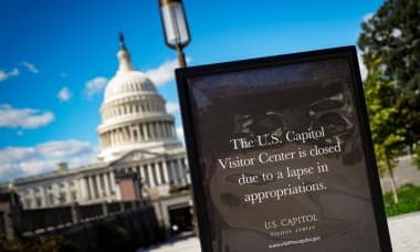 Kinh tế Mỹ bắt đầu chịu hậu quả khi chính phủ đóng cửa