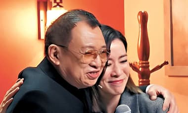 Hứa Thiệu Hùng - 'đại ca Hoan Hỷ' của màn ảnh Hong Kong