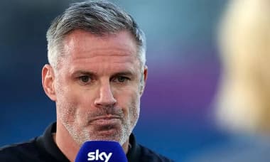 Carragher: 'Liverpool đang khủng hoảng'